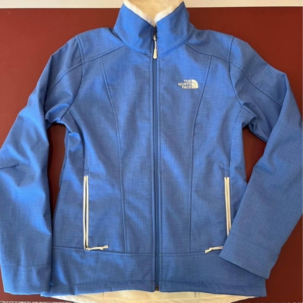 NWOT northface jacket.